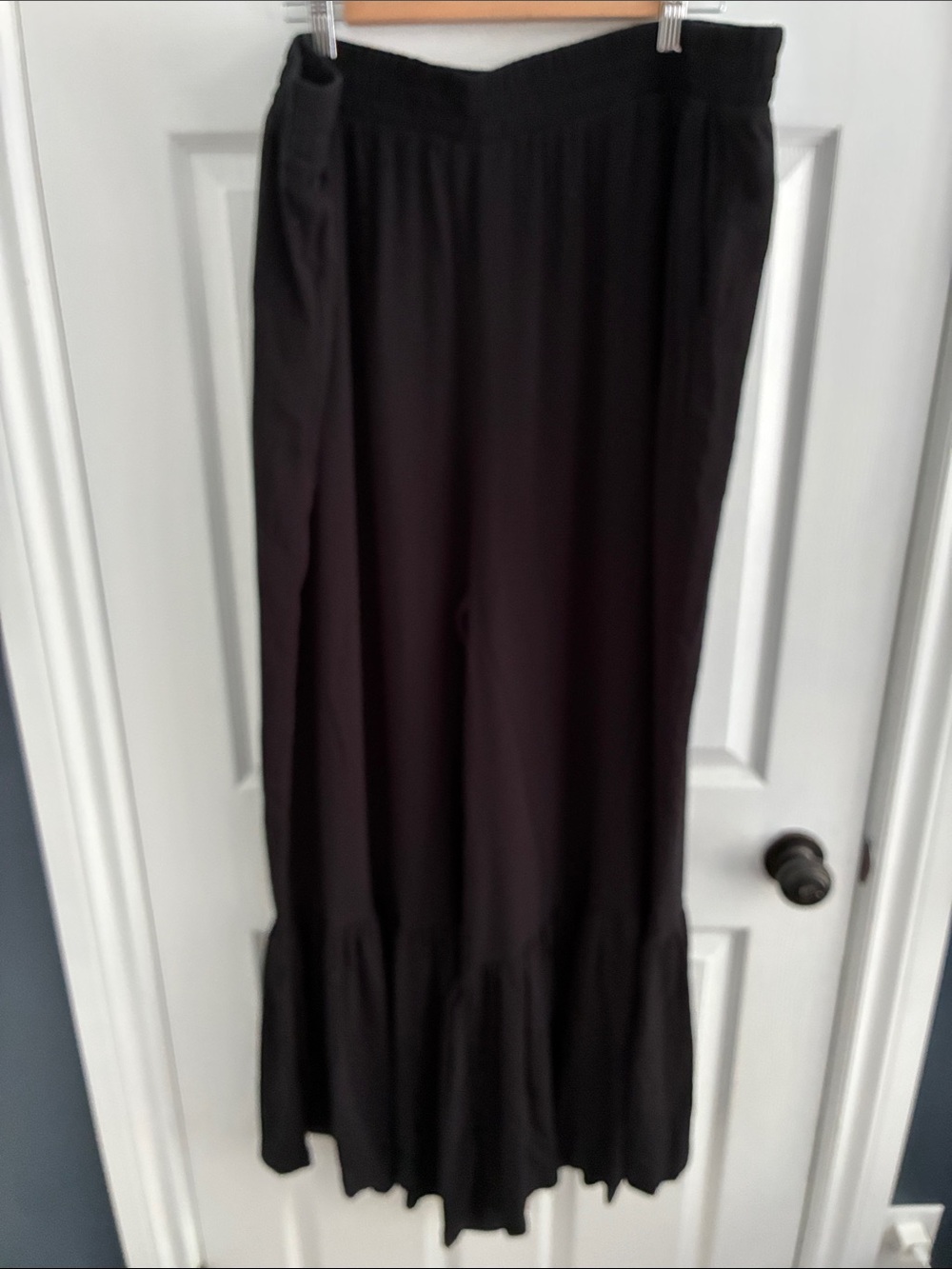 torrid Black Wide Leg Ruffle Hem Pants